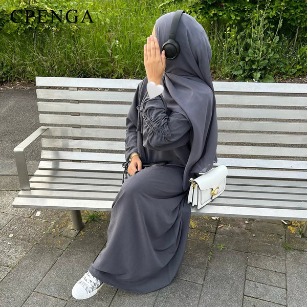 Amira Abaya Met Strikband
